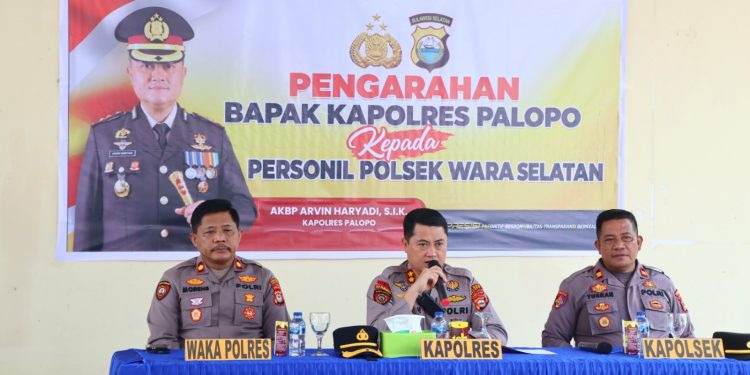 Pastikan Berjalan Baik! Kapolres Palopo Kunjungi Polsek Wara Selatan, Sorot Dua Hal Ini
