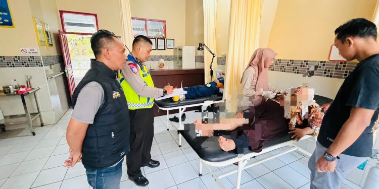 Bantu Korban! Tim MYU Tanggap Cepat Kecelakaan di Gowa