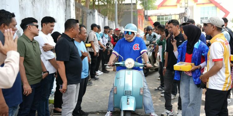 Kobarkan Semangat Juara, Munafri Lepas Kontingen Makassar Menuju Porprov Sulsel 2026