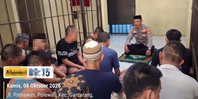 Polres Bulukumba Gelar Binrohtal bagi Tahanan: Jangan Putus Asa, Ini Ruang Perbaikan Diri