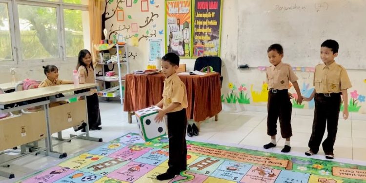 Atasi Kesulitan Numerasi Murid, SDN Maricaya 2 Luncurkan Inovasi “KANGEN”