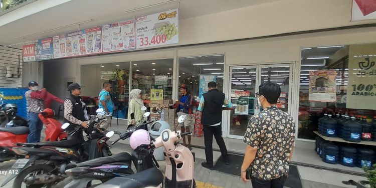 Tindak Lanjut Aduan Masyarakat, TRC Perumda Parkir Makassar Raya Sisir Jukir Liar di Beberapa Titik