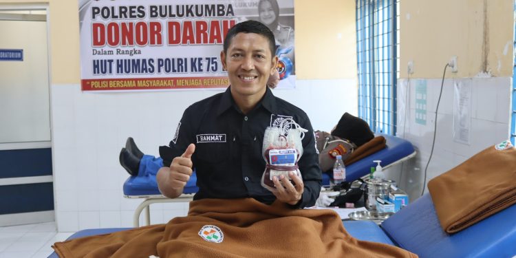 Peringati HUT Humas Polri ke-75, Polres Bulukumba Gelar Donor Darah