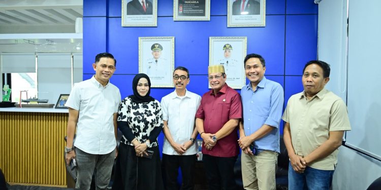 Andi Syahrum Sambut Kunjungan Anggota DPD RI Andi Abdul Waris Halid, Bahas Penguatan Air Baku