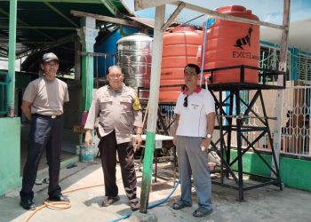 Kesulitan Air Bersih di Kelurahan  Salekoe, Polsek Wara Turun Tangan Bantu Warga Kota Palopo