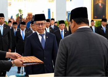 Masuk Lingkaran Kekuasaan, Rocky Gerung Janji Suara Kritis Tak Redup di Wantimpres